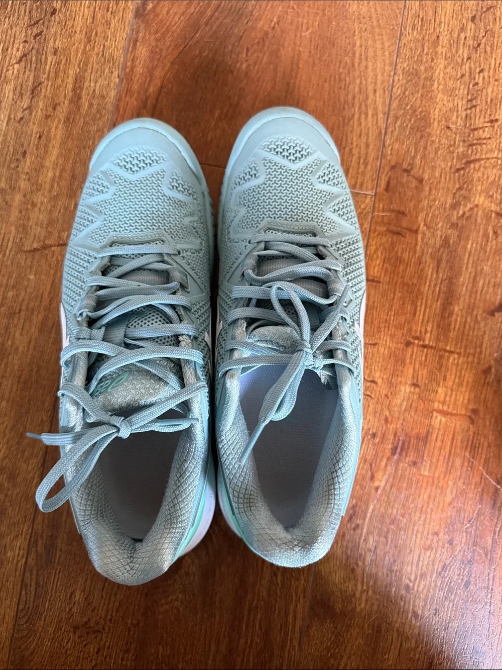 Asics Athletic Shoes Size 8